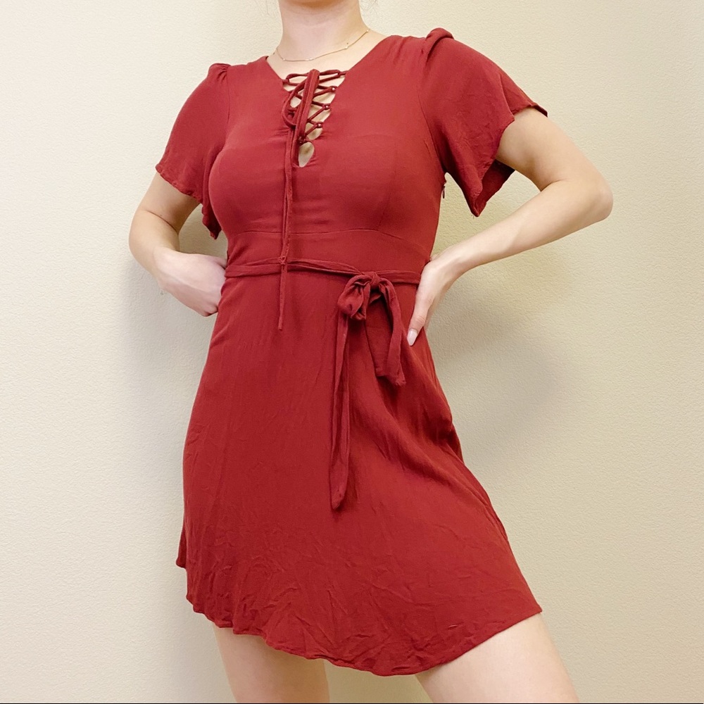 Small FORVER 21 | Rusty Red Tie Detail Dress